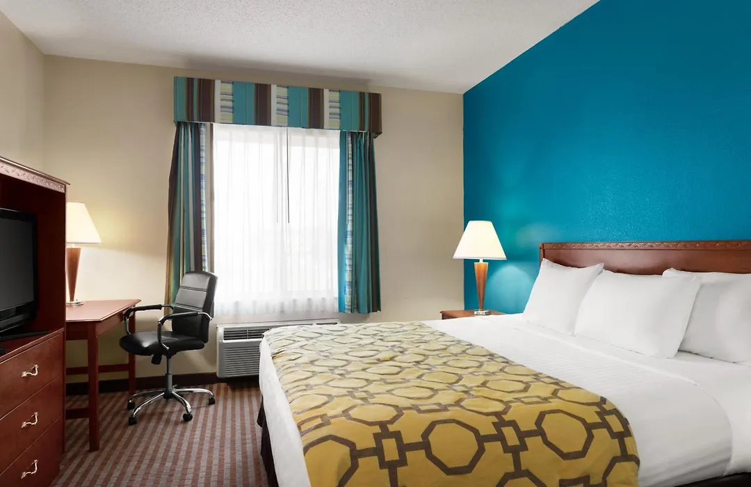 Baymont By Wyndham Elizabethtown-1