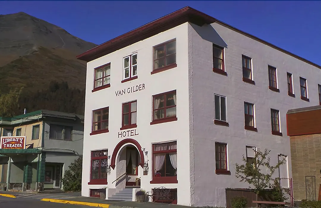 Van Gilder Hotel-1