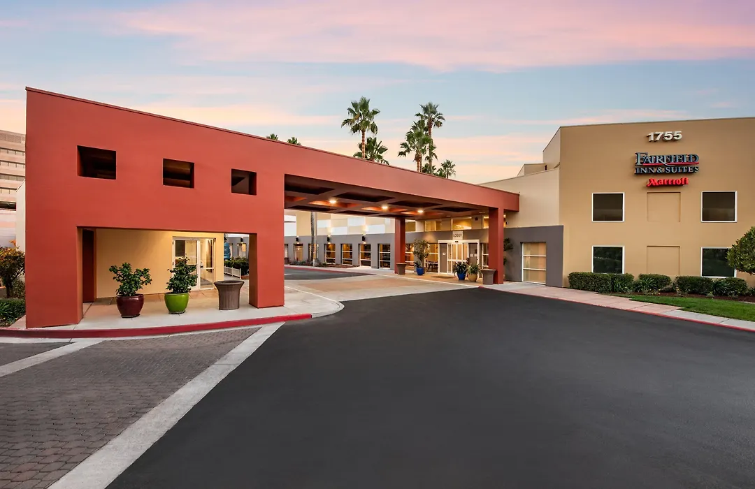 Fairfield Inn And Suites By Marriott San Jose Airport-1