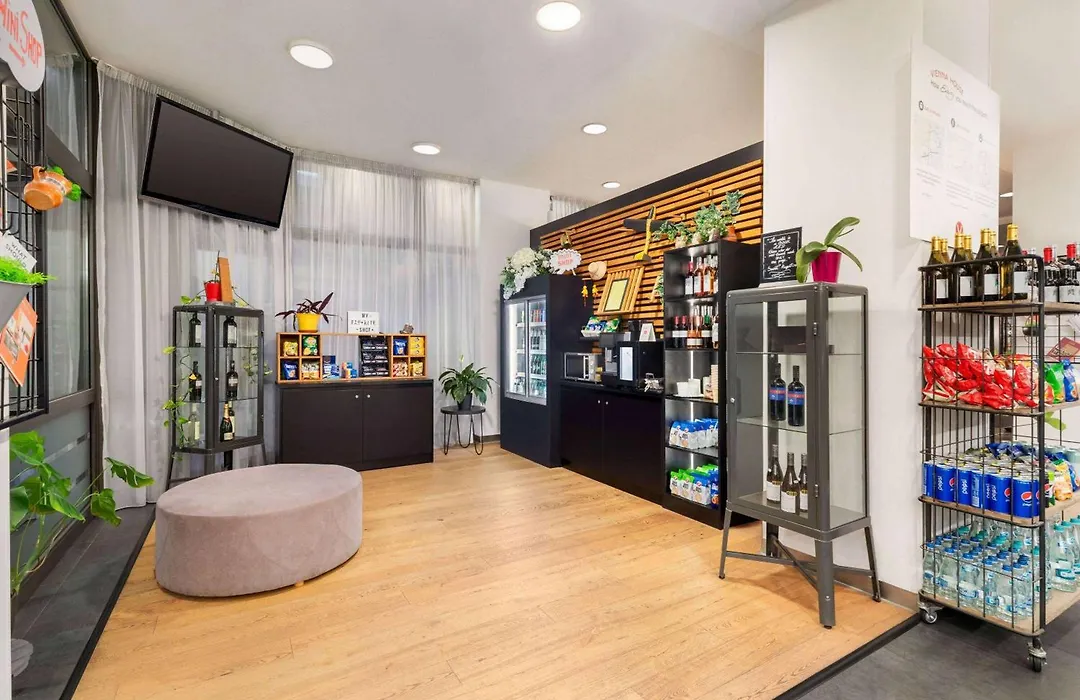 Vienna House Easy By Wyndham Bucharest Airport-1