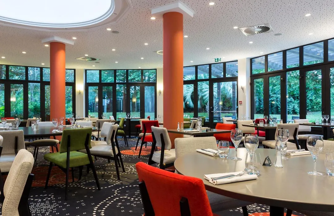 Hotel Oceania Nantes Aeroport-1