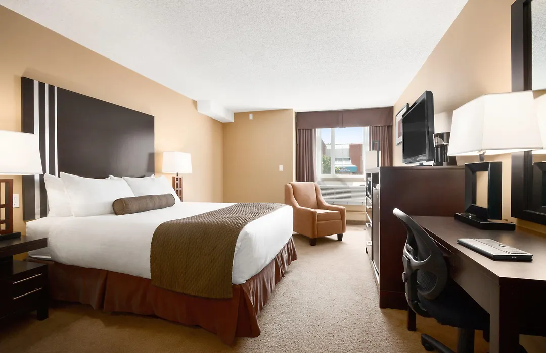 Days Inn By Wyndham Calgary Northwest-1