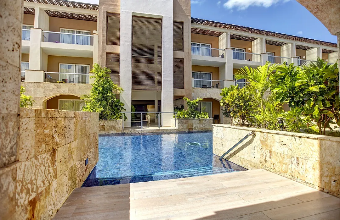 Royalton Punta Cana, An Autograph Collection All-Inclusive Resort & Casino-1