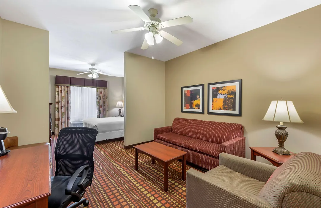 Best Western Plus Gadsden Hotel & Suites-1