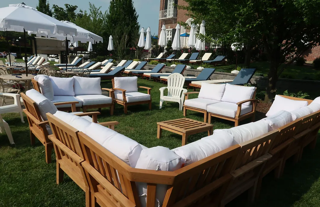 Glen Cove Mansion-1