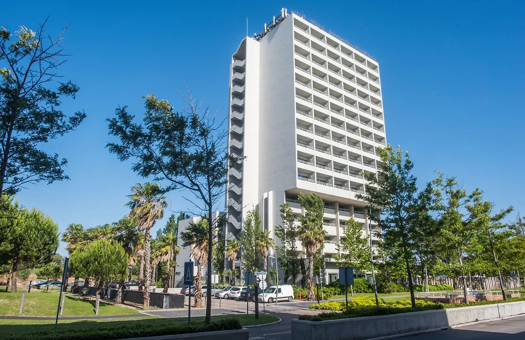 The Pearl Troia-1