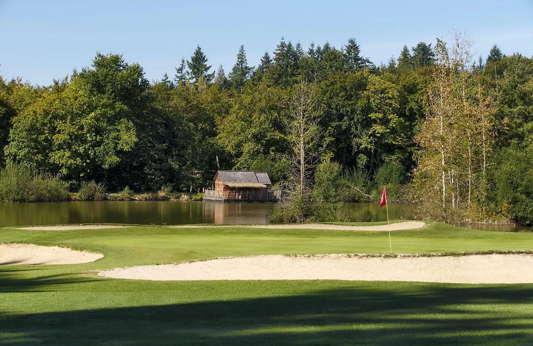 Les Ormes Domaine Et Resort-1