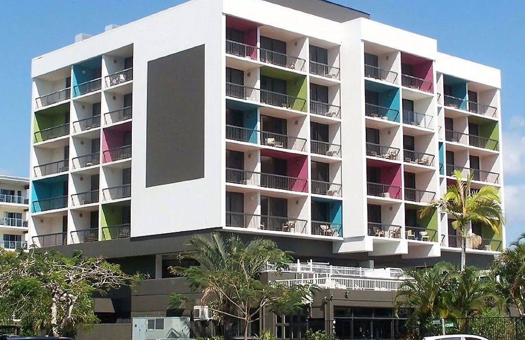 Cairns Plaza Hotel-1