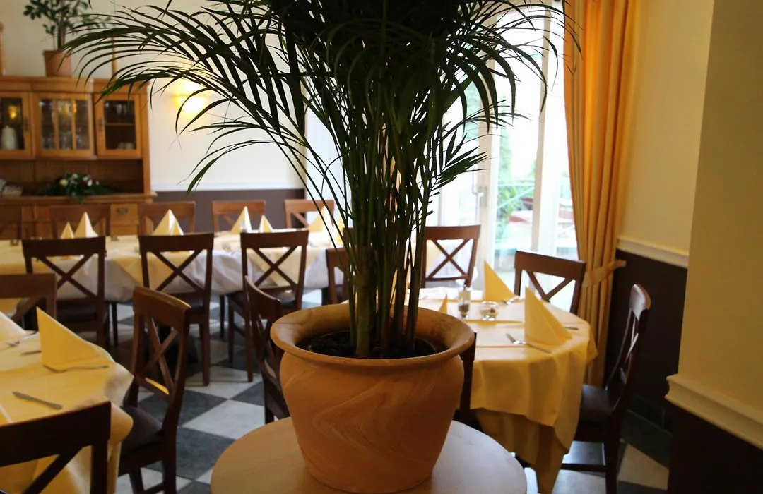 Eden-Hotel-1