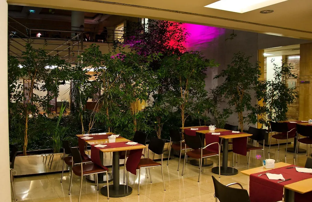 Vip Executive Entrecampos Hotel & Conference-1