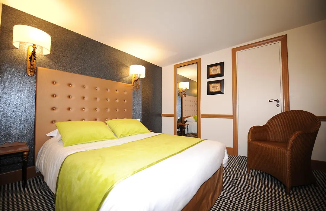 Hotel Des Ducs D'Anjou-1