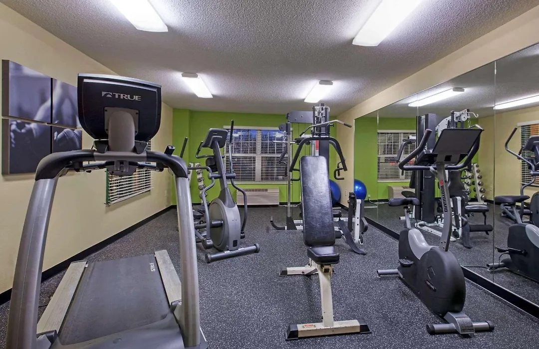Country Inn & Suites By Radisson, Mason City, Ia-1