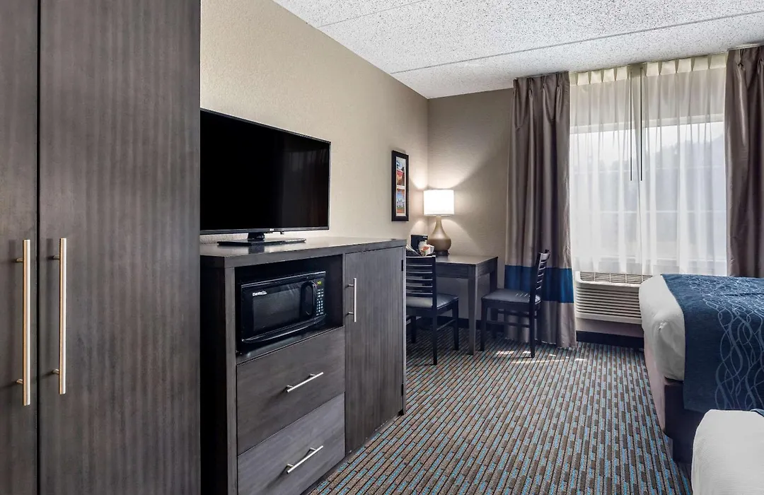 Comfort Inn Griswold-1