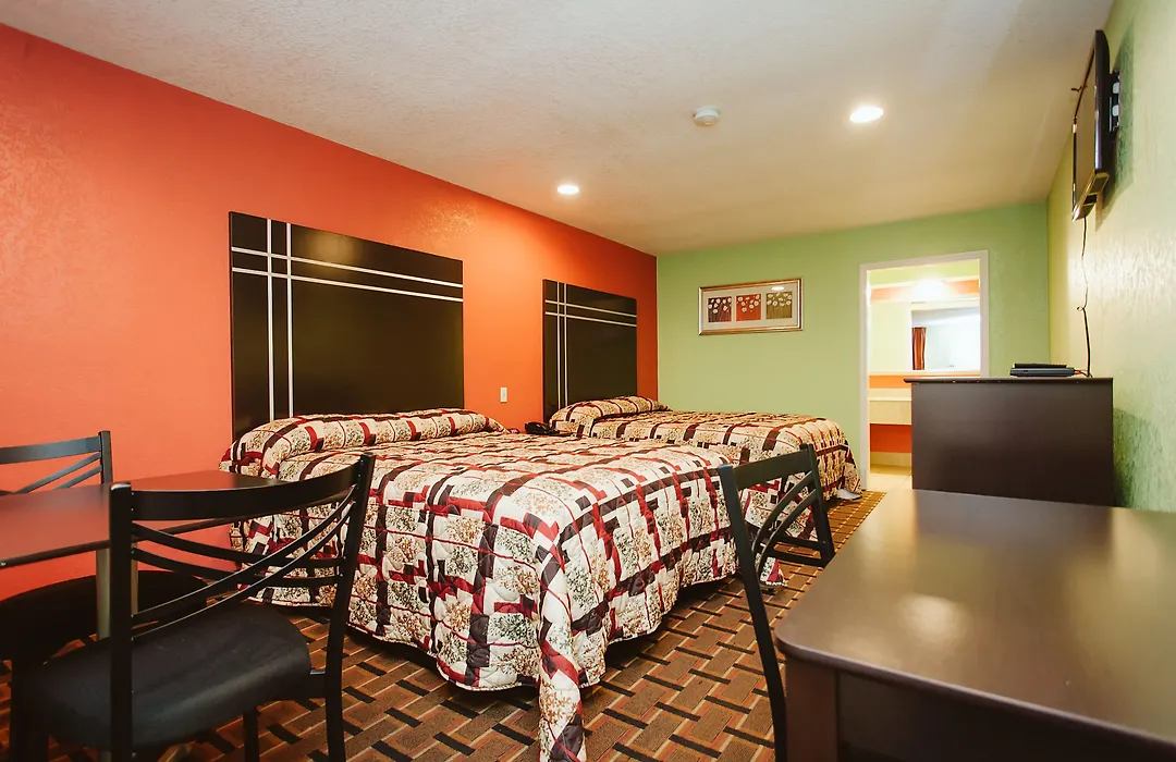 Regency Inn - Channelview-1