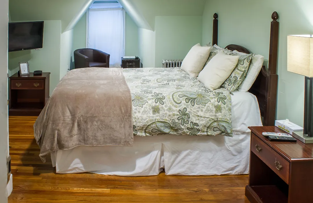 Beacon Inn 1750-1