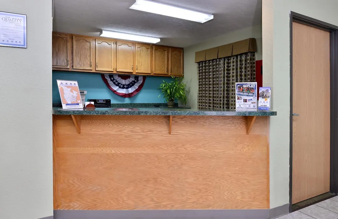 Americas Best Value Inn - Seymour-1