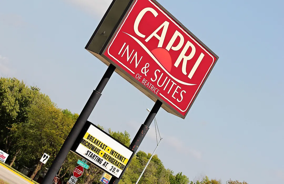 Capri Inn & Suites - Beatrice-1