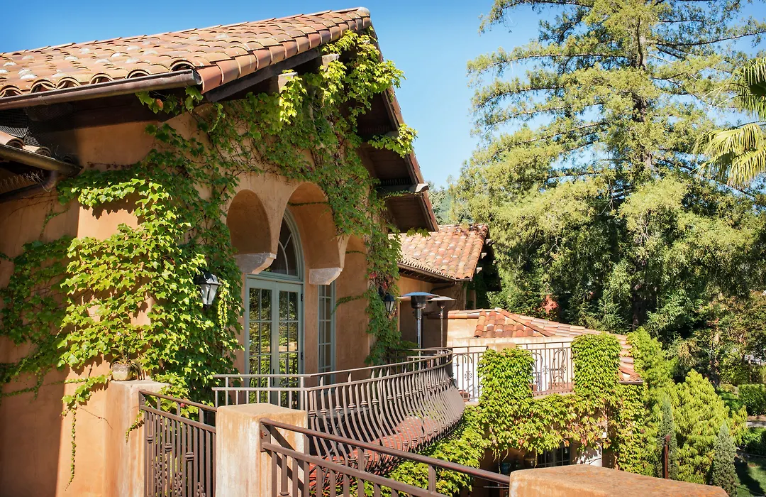 Hotel Los Gatos-1