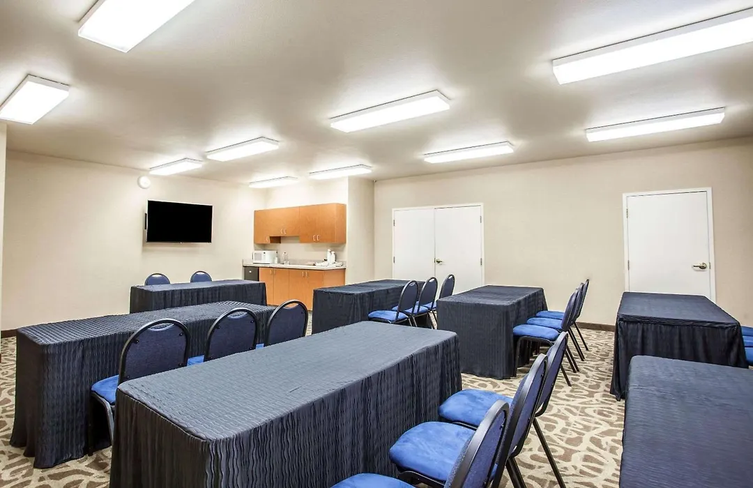 Quality Inn & Suites Federal Way - Seattle-1