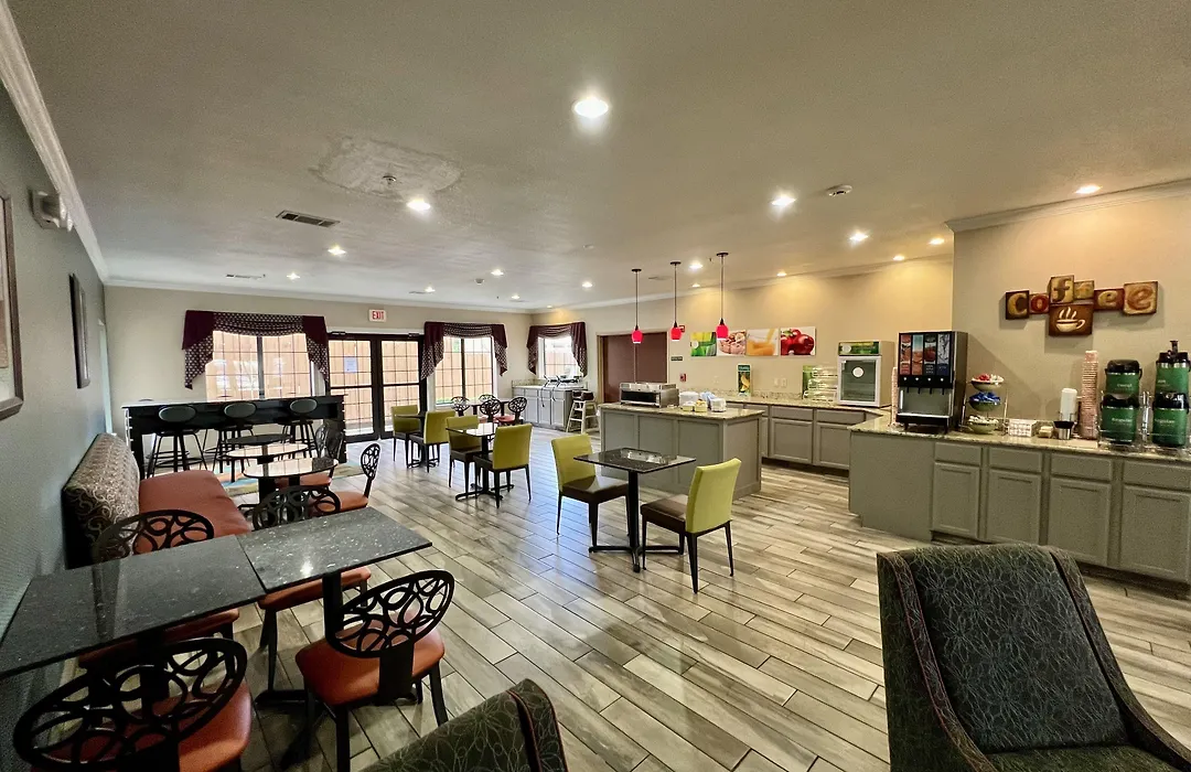 Quality Inn & Suites Near University-1