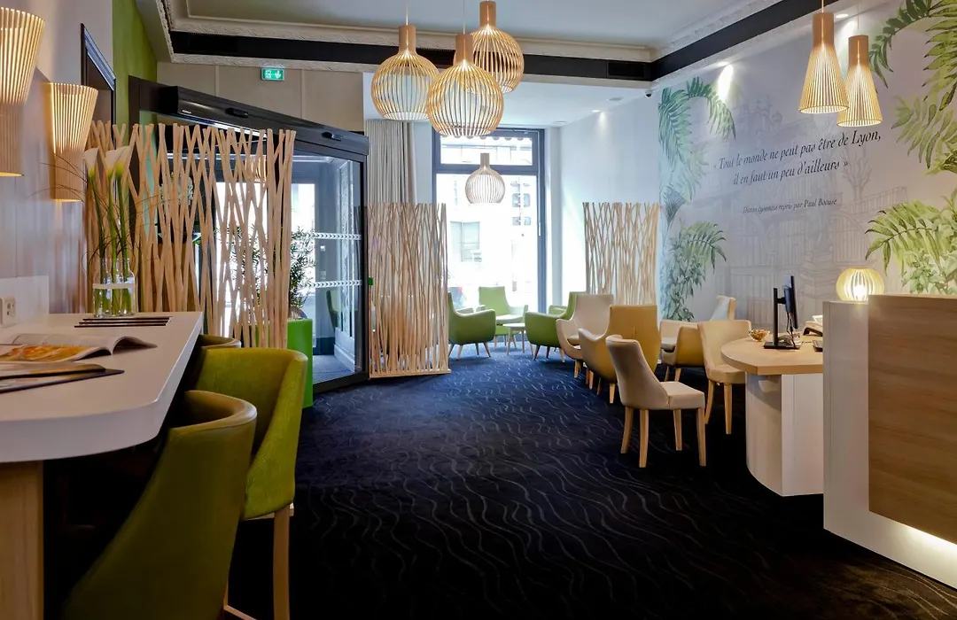 Best Western Crequi Lyon Part Dieu-1