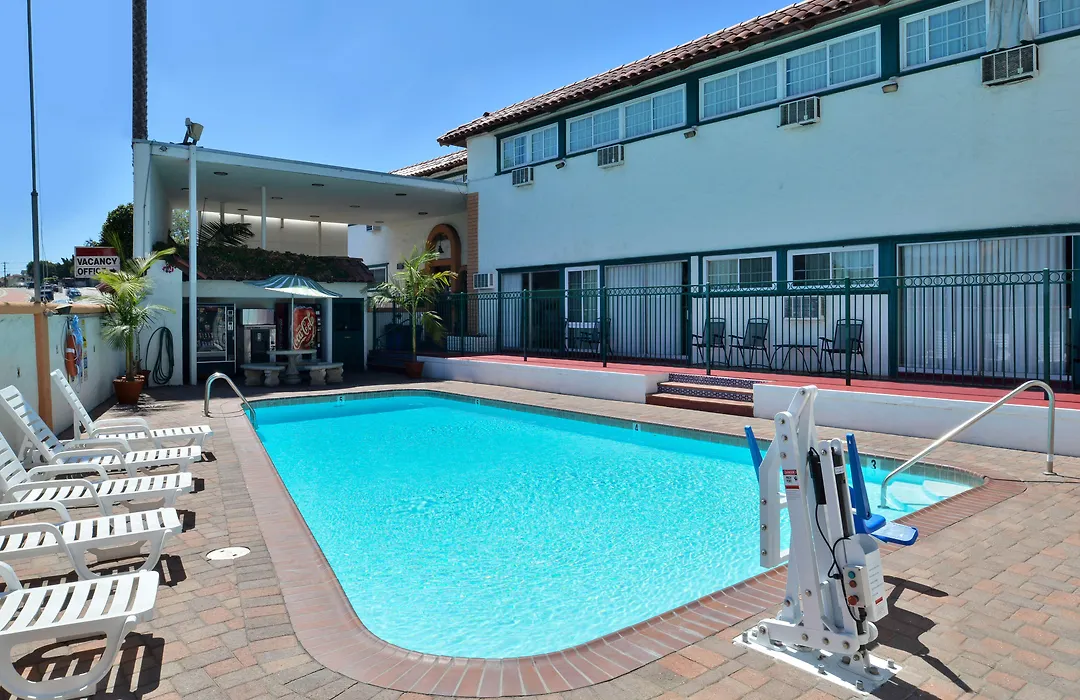 Americas Best Value Inn Loma Lodge-1