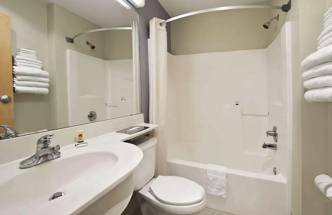 Microtel Inn & Suites By Wyndham Ponchatoula/Hammond-1