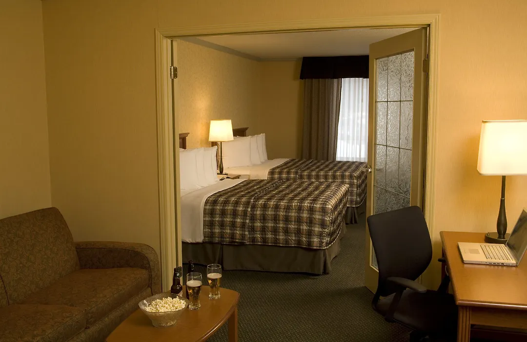 Merit Hotel & Suites-1