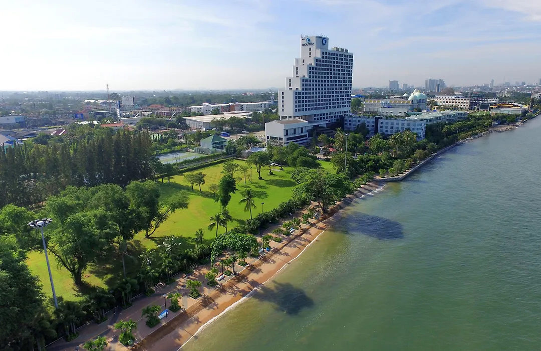 Cholchan Pattaya Beach Resort - Sha Extra Plus-1