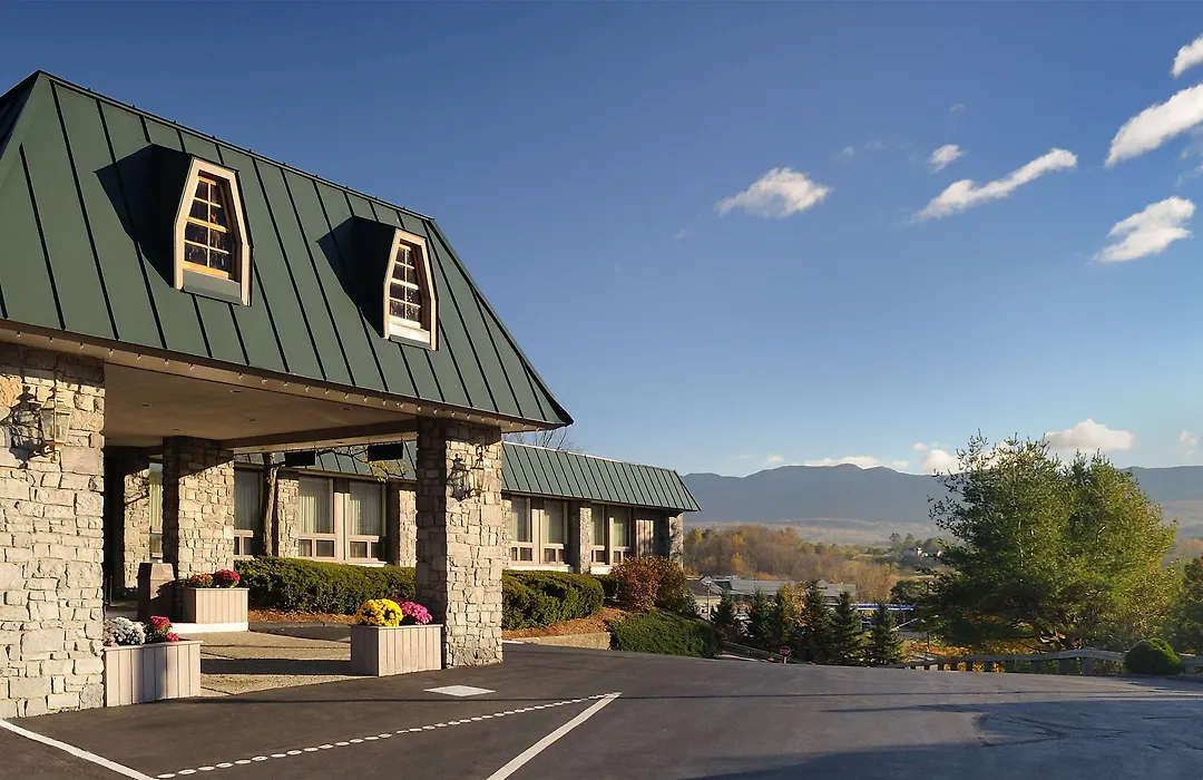 Best Western Plus Waterbury - Stowe-1