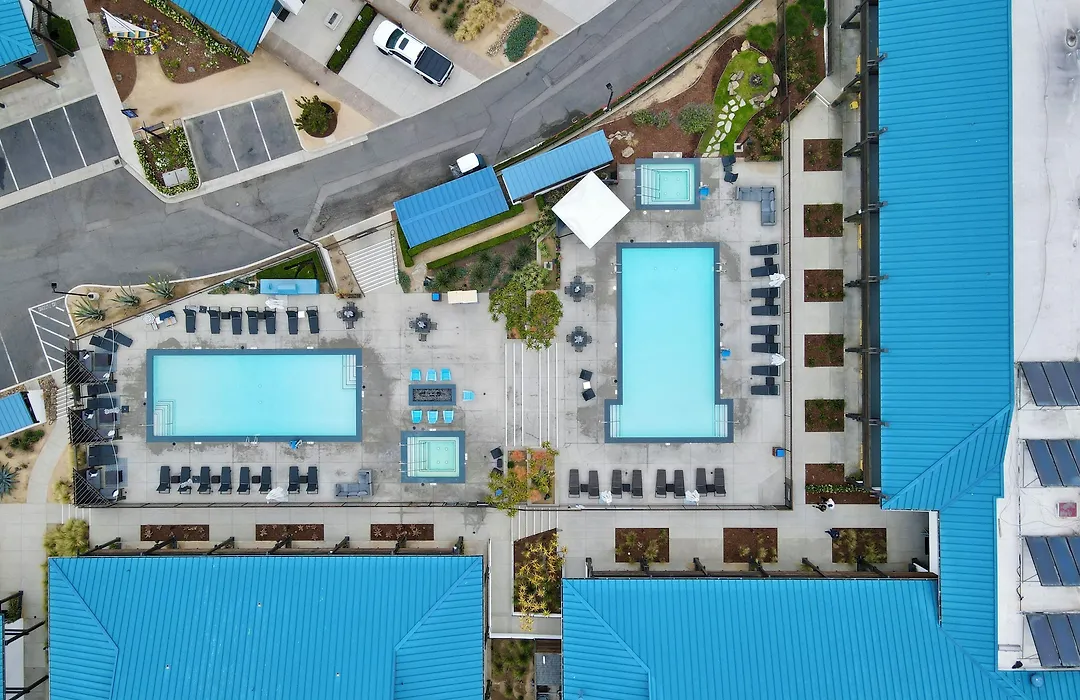 Lakehouse Resort-1