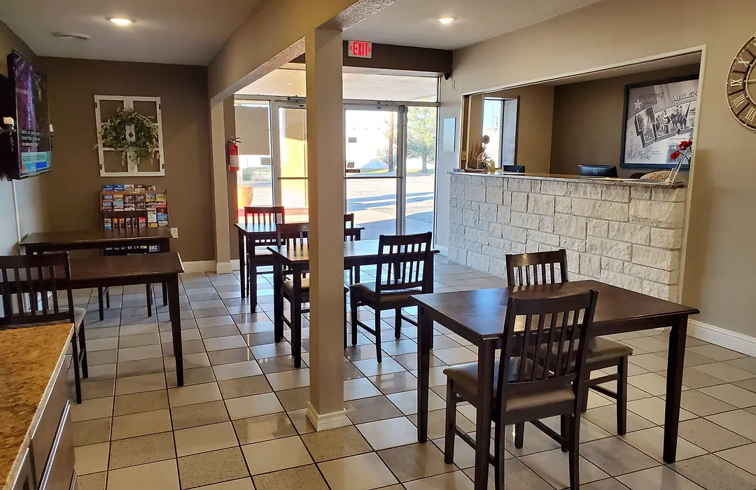 Super 8 By Wyndham Abilene North-1