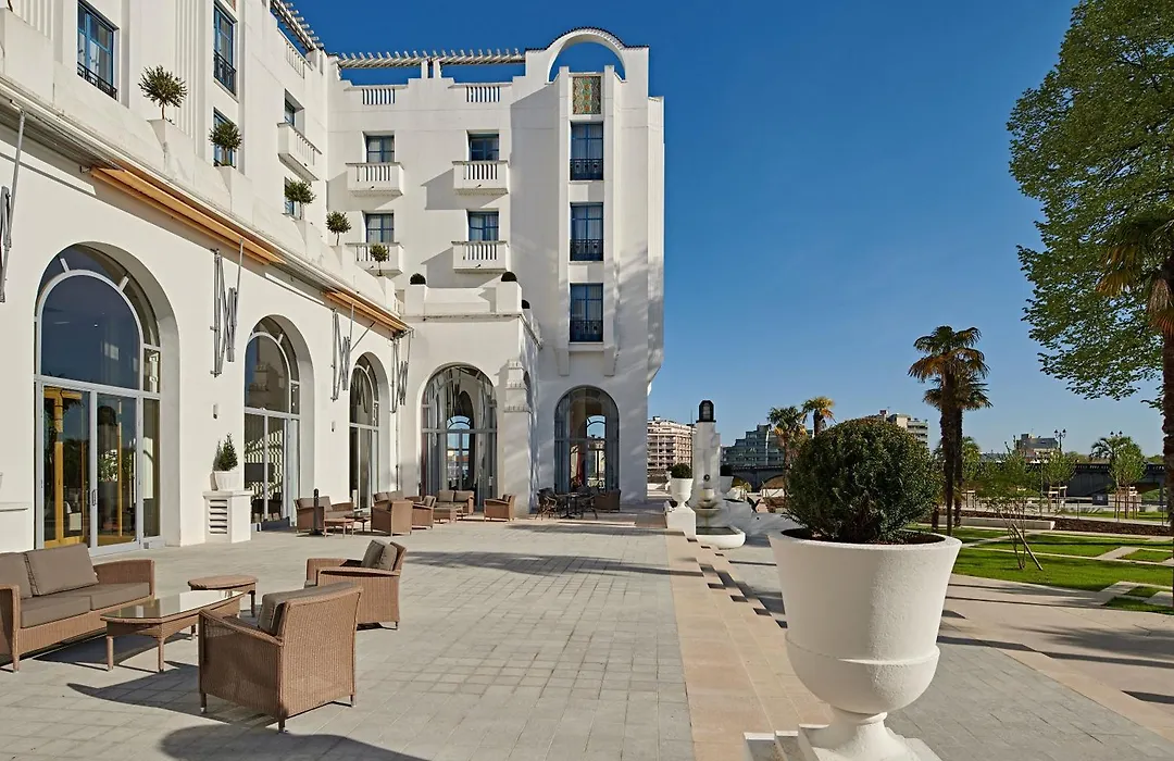 Hotel & Spa Vacances Bleues Le Splendid-1