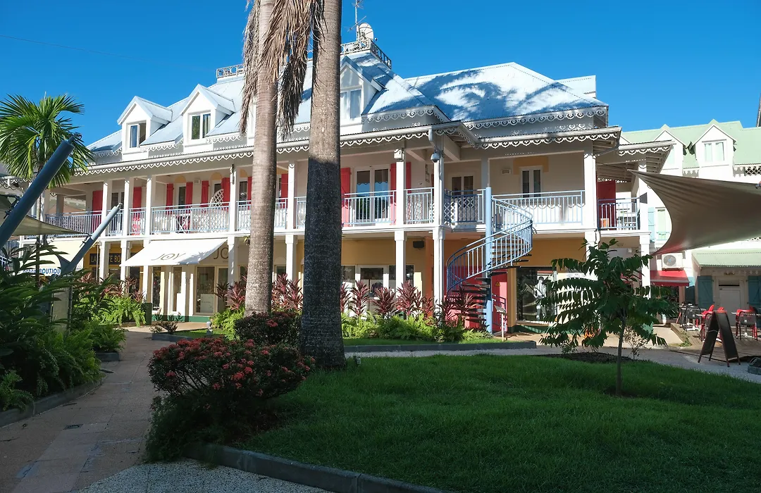 Village Creole-1