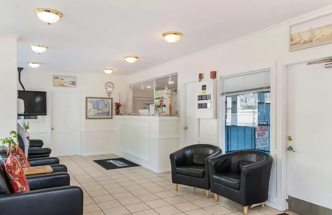 Americas Best Value Inn Hyannis-1