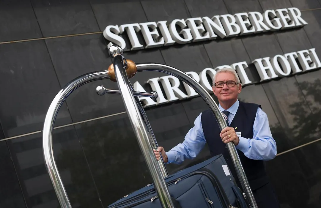 Steigenberger Airport Hotel Amsterdam-1