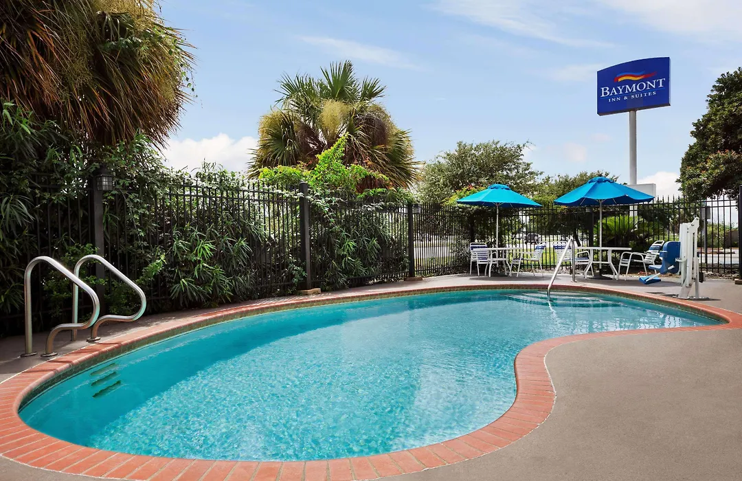 Baymont By Wyndham Clute Lake Jackson-1