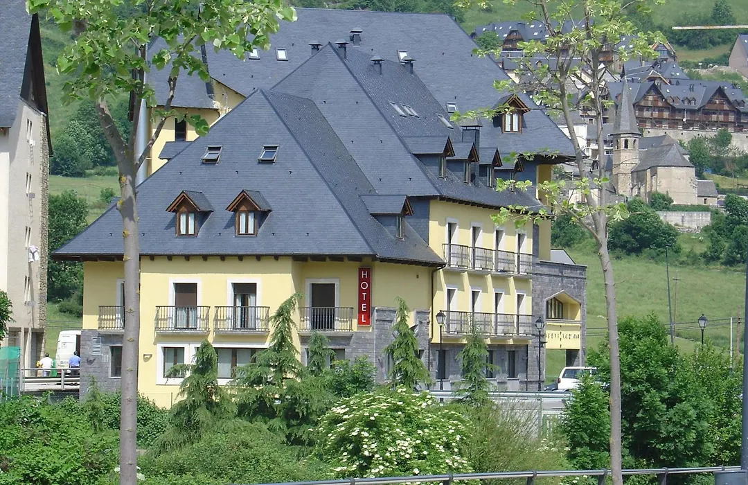 Hotel Spa Acevi Val D'Aran-1