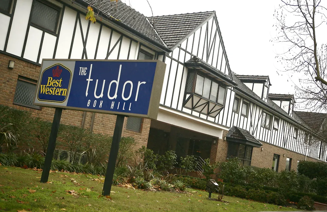 Best Western Plus The Tudor Box Hill-1