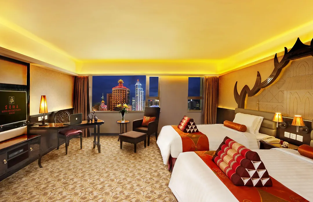 Hotel Beverly Plaza-1