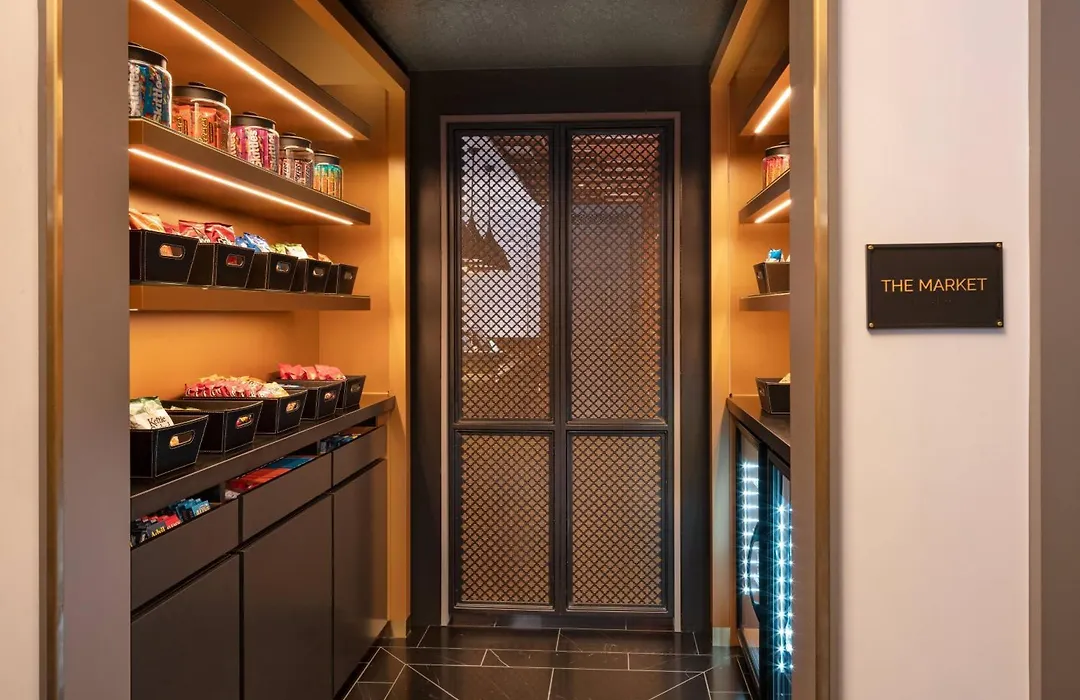 Courtyard By Marriott San Francisco Downtown/Van Ness Ave-1