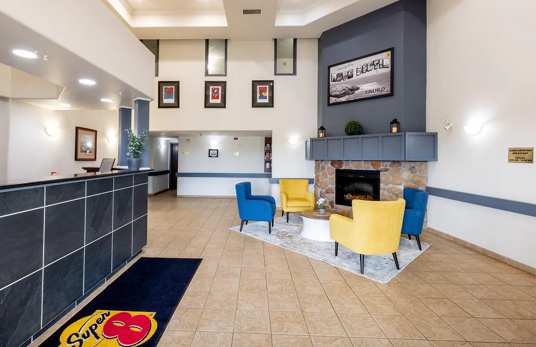 Super 8 By Wyndham Truro Ns-1