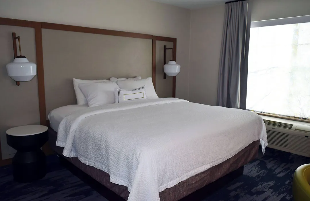 Fairfield By Marriott Youngstown/Austintown-1