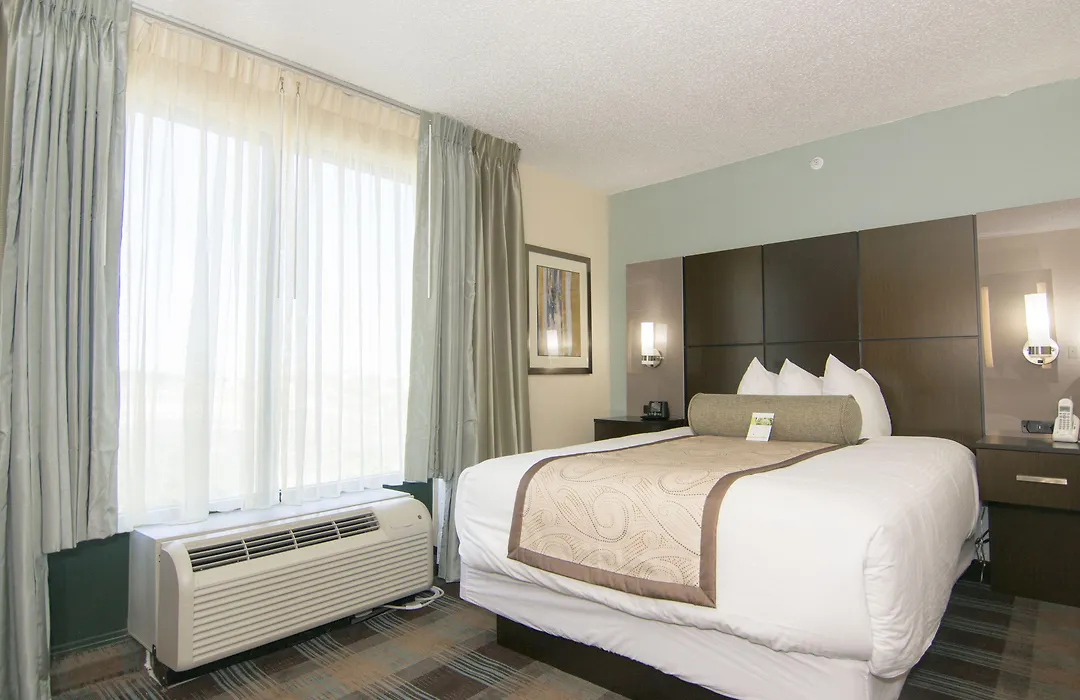 Wingate By Wyndham - Orlando International Airport- Free Hot Breakfast-1
