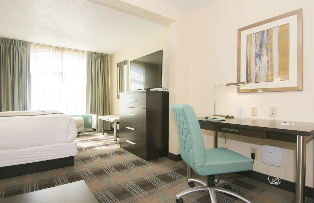 Wingate By Wyndham - Orlando International Airport- Free Hot Breakfast-1