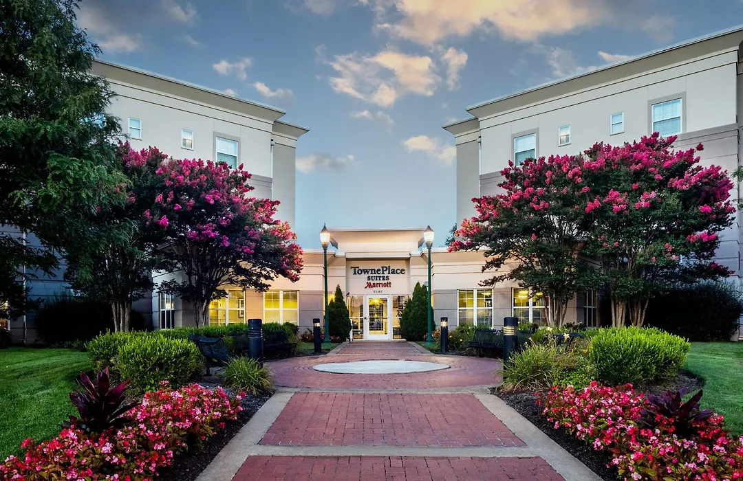 Towneplace Suites By Marriott Springfield-1