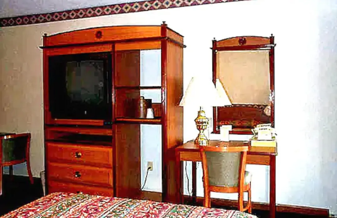 Wesley Inn & Suites-1