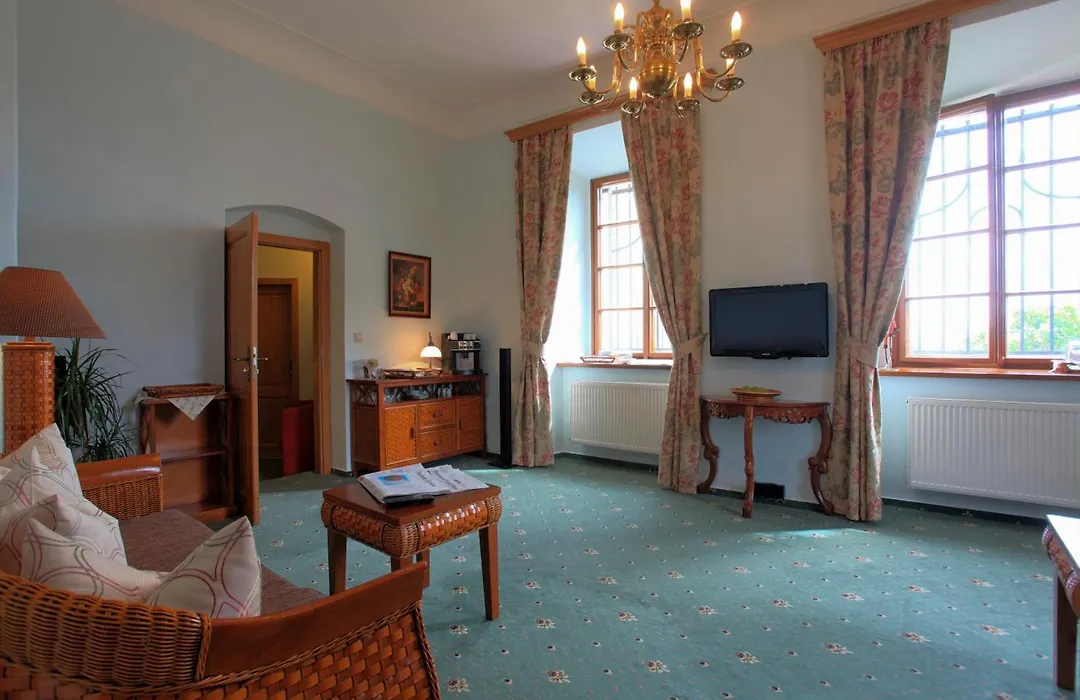 Questenberg Hotel-1
