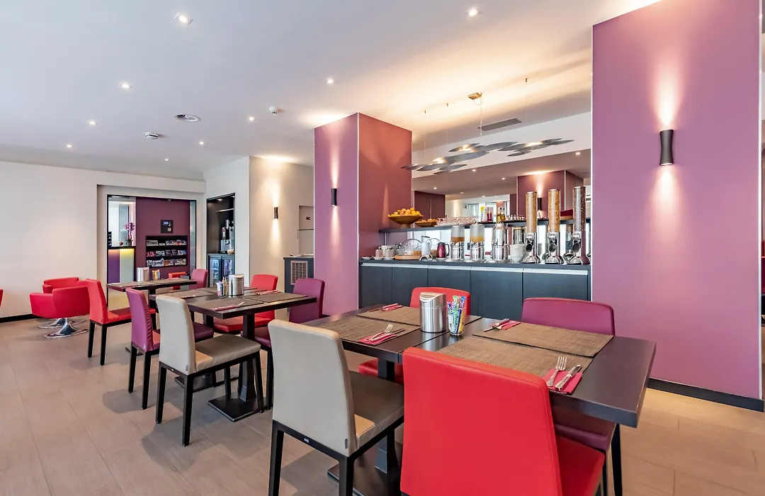 Hotel Les Nations-1