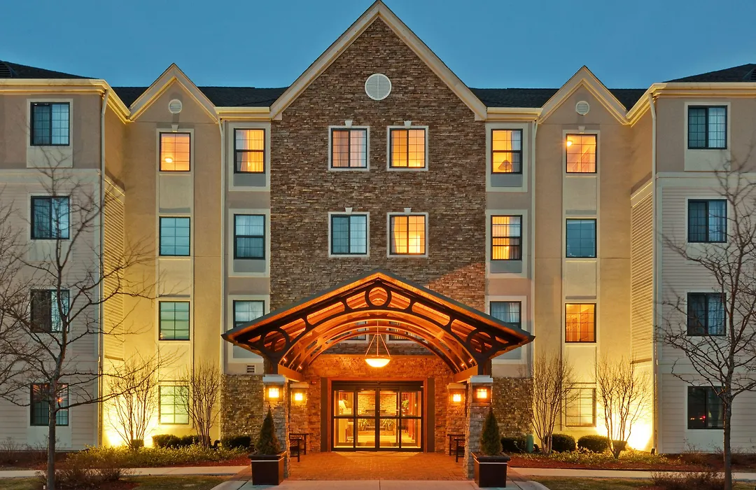 Staybridge Suites Glenview By Ihg-1